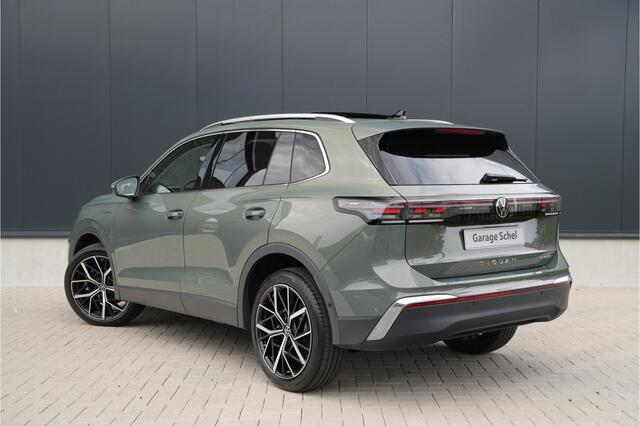 Volkswagen TIGUAN 1.5 eHybrid Elegance - Trekhaak - Pano - IQ Matrix - Stoel/Stuuverwarming - HUD - Keyless - Rijklaar