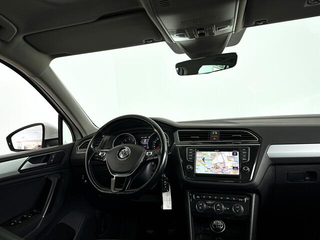 Volkswagen TIGUAN 1.4 TSI Connected Series | Panoramadak | Parkeercamera | Stoelverwarming