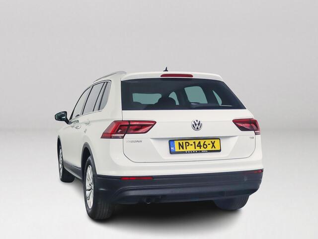 Volkswagen TIGUAN 1.4 TSI Connected Series | Panoramadak | Parkeercamera | Stoelverwarming