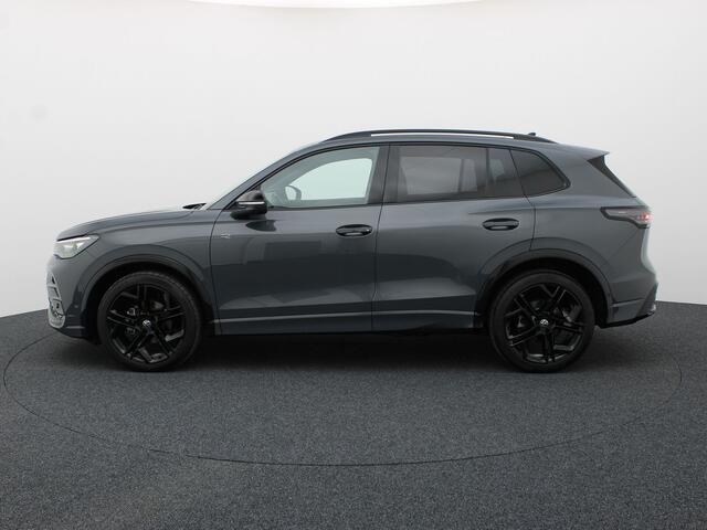 Volkswagen TIGUAN 1.5 eTSI R-Line Edition | Panodak | Trekhaak wegkl. | Harman/Kardon | 360 Camera | Side Assist | Keyless | Prijs Rijklaar!!