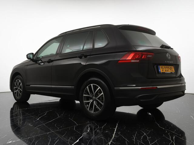 Volkswagen TIGUAN 1.5 TSI DSG Life Automaat - Navigatie - Camera - Climate control - Adaptive cruise control - Stoelverwarming - 12 maanden garantie