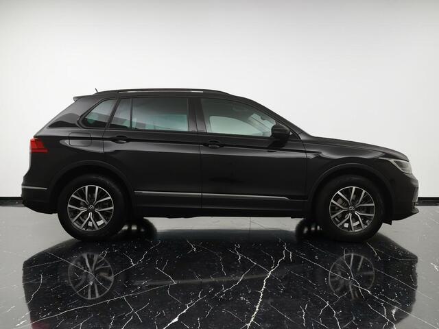 Volkswagen TIGUAN 1.5 TSI DSG Life Automaat - Navigatie - Camera - Climate control - Adaptive cruise control - Stoelverwarming - 12 maanden garantie