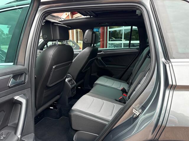 Volkswagen TIGUAN 1.4 TSI R-Line Panoramadak/Trekhaak/ACC/Camera