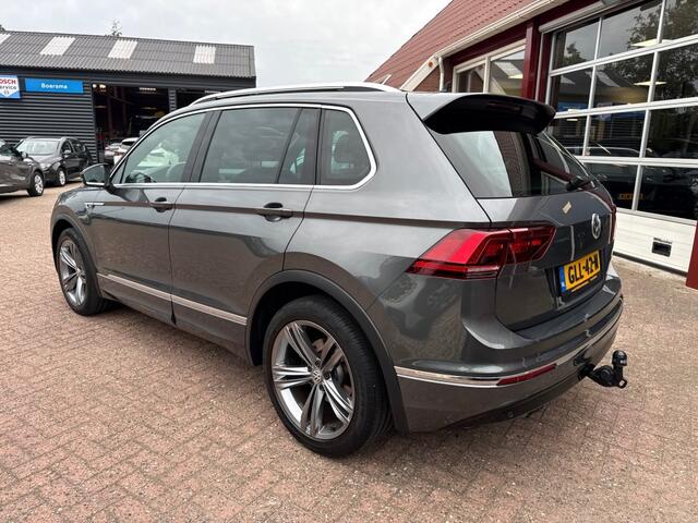Volkswagen TIGUAN 1.4 TSI R-Line Panoramadak/Trekhaak/ACC/Camera