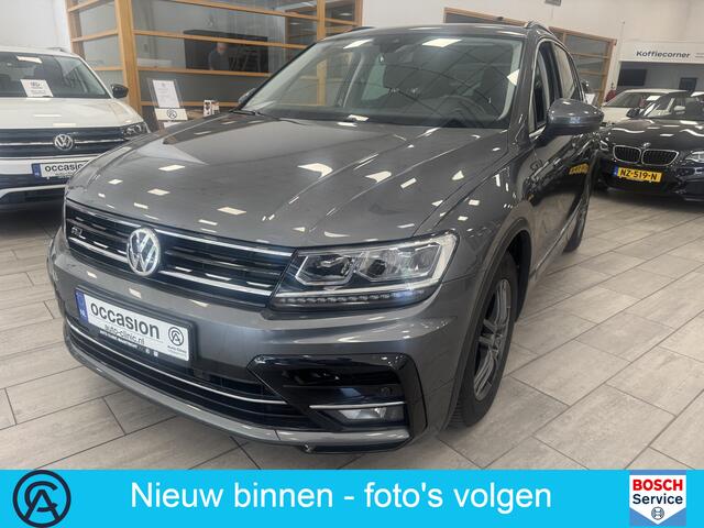 Volkswagen TIGUAN 1.5 TSI ACT R-Line / NAVI / VIRTUAL / ADAPTIVE CC