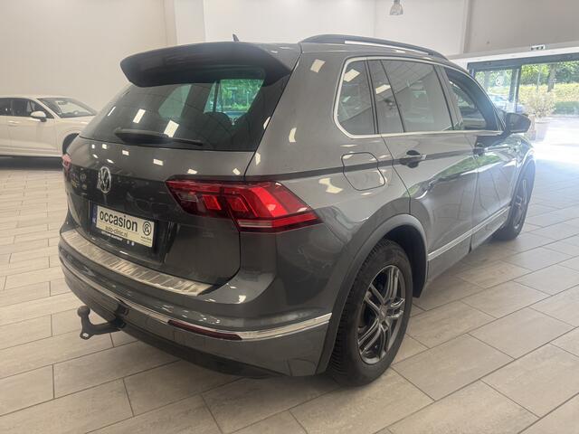Volkswagen TIGUAN 1.5 TSI ACT R-Line / NAVI / VIRTUAL / ADAPTIVE CC
