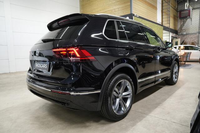Volkswagen TIGUAN 2.0 TSI 4Motion 3x R-Line * Pano - Trekhaak - Virtual - 360° Cam - Keyless - Head Up - ACC - Blind Spot *
