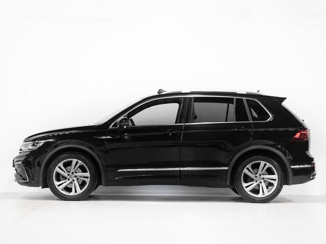 Volkswagen TIGUAN 1.5 TSI R-Line Business+ Pano Leer Keyless IQ Lights