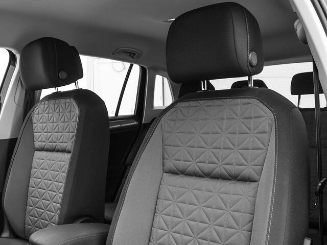 Volkswagen TIGUAN 1.5 TSI 150pk DSG Elegance · Camera · Apple/Android Car Play · Stuur- & Stoelverwarming · ACC · Elek. Inklapbare Spiegels ·