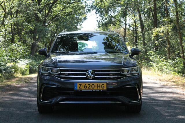 Volkswagen TIGUAN 1.5 TSI R-Line Business | Carplay | Trekhaak