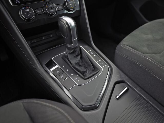 Volkswagen TIGUAN 1.4 TSI Highline Automaat 150Pk (GROOT NAVI, VIRTUAL DASHBOARD, STOELVERWARMING, CLIMATE, ALCANTARA SPORTSTOELEN, NIEUWE APK, NIEUWSTAAT)