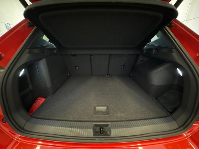 Volkswagen TIGUAN 1.5 TSI 204PK eHybrid DSG LIFE CAMERA/TREKHAAK/KEYLESS fabrieksgarantie 2030