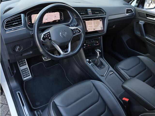 Volkswagen TIGUAN 1.4 TSI eHybrid 2x R-Line 245PK | Panodak | Leer | 360° | Memory | Keyless | Black Style | 20"Inch | DCC |