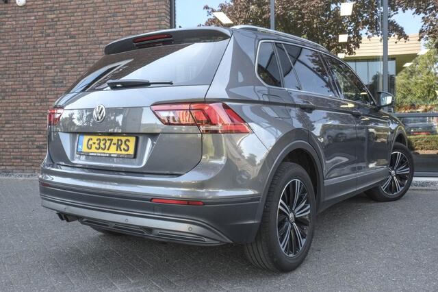 Volkswagen TIGUAN 2.0 TSI AUT 4Motion | Trekhaak | Achteruitrijcamera | Standkachel