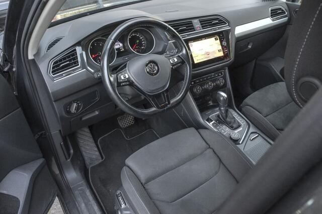 Volkswagen TIGUAN 2.0 TSI AUT 4Motion | Trekhaak | Achteruitrijcamera | Standkachel