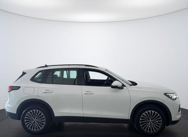 Volkswagen TIGUAN 1.5 TSI 204PK eHybrid [PHEV] DSG LIFE 360° CAMERA/HARMAN/TREKHAAK/HEAD-UP *Fabrieksgarantie 2030*