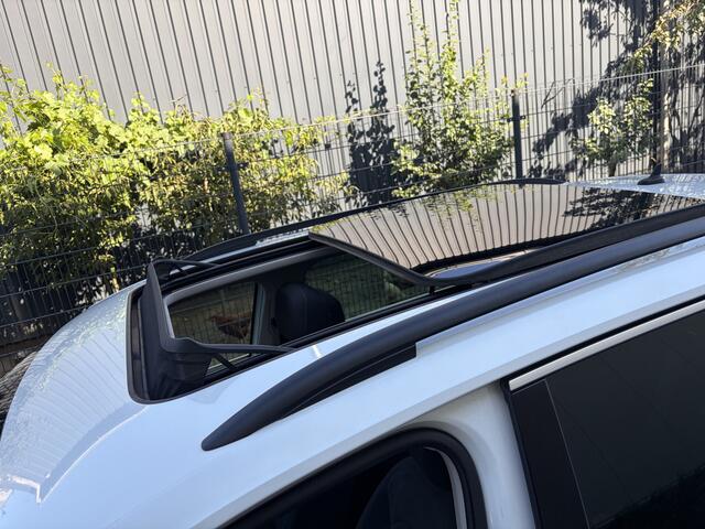 Volkswagen TIGUAN 1.4 TSI Comfortline / NAVI / CRUISE / PANORAMADAK / 155dkm! NAP!