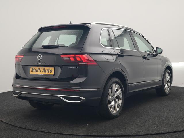 Volkswagen TIGUAN 1.4 TSI eHybrid Elegance PHEV 245pk Dealer O.H | Trekhaak Af Fabriek | Panodak | Adaptive Cruise | IQ Light | 360 Camera | Lederen Sportstoelen Memory & Verwarmd | Travel Assist | Apple Carplay | Keyless | Stuurverwarming | BLIS | Virtual | Navigatie | DAB | 18"L.M | Plug In Hybrid |
