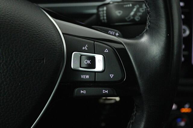 Volkswagen TIGUAN 1.5 TSI ACT Highline (PANORAMADAK, DIGITALE COCKPIT, ACHTERUITRIJCAMERA, STOELVERWARMING,
