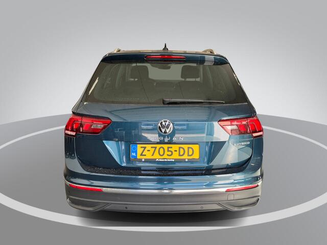 Volkswagen TIGUAN 1.4 TSI eHybrid Life Business · Camera · Apple/Android Car Play · Wegklapbare Trekhaak · P-Sensoren · Stoel-& Stuurverwarming · 18'' Inch ·