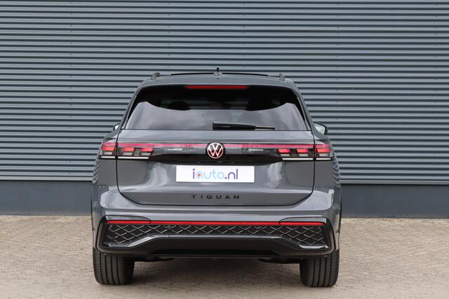 Volkswagen TIGUAN 1.5 eHybrid 272pk R-Line Black Style Pano/IQ.Light HD/360/Keyless/Headup/ACC/DCC/ Dodehoek/20"/Trekhaak wegkl.