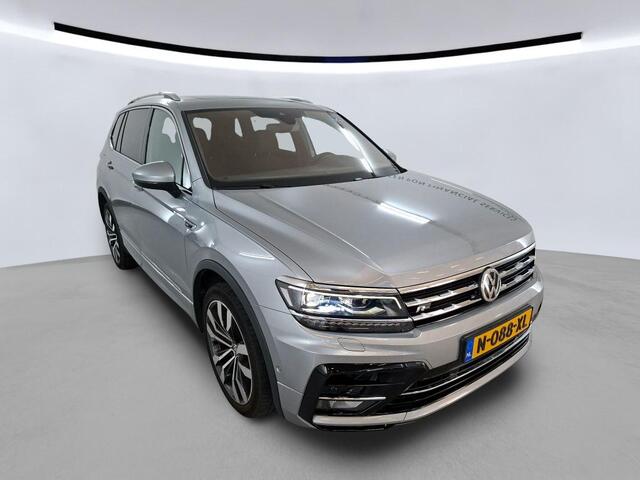 Volkswagen TIGUAN Allspace 1.5 TSI 150pk DSG Highline Business R 7p. / Panoramadak