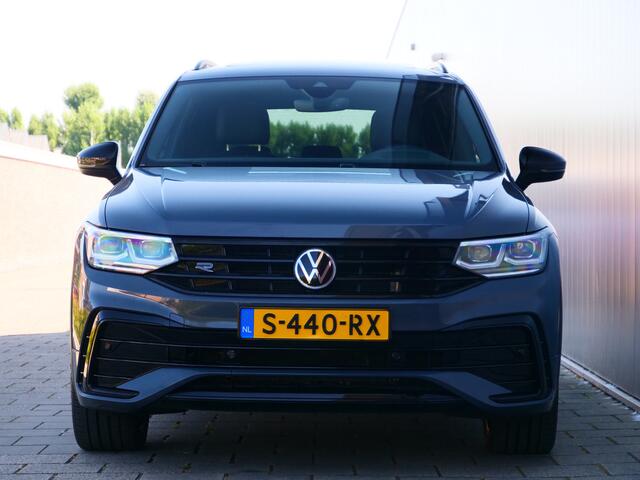 Volkswagen TIGUAN 1.4 TSI eHybrid R-Line Business+ 245 Pk Automaat Navi / DAB / Apple Carplay / Camera / Stoelverwarming