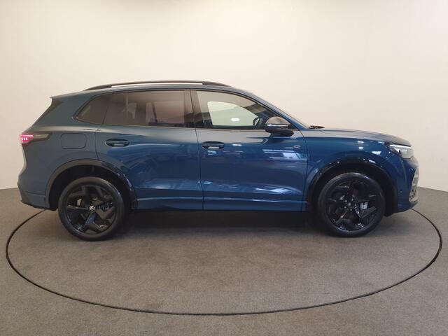 Volkswagen TIGUAN 1.5 eHybrid 204pk DSG/AUT R-Line Edition Wegklapbare trekhaak, 360 Camera, Matrix led