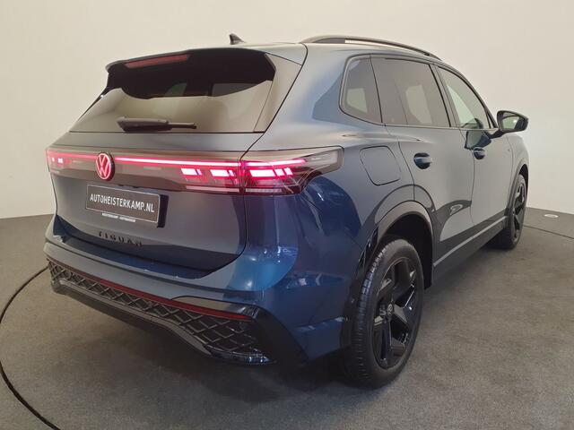 Volkswagen TIGUAN 1.5 eHybrid 204pk DSG/AUT R-Line Edition Wegklapbare trekhaak, 360 Camera, Matrix led