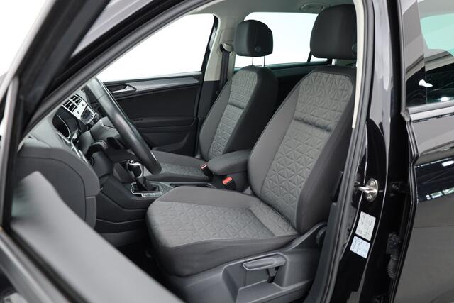 Volkswagen TIGUAN 1.5 TSI Life | Rijklaar!! | Adapt. Cruise | Trekhaak | Navi | Stoel- Stuurverw. | All Season | Apple CarPlay |
