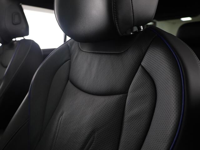 Volkswagen TIGUAN 1.5 eHybrid R-Line Edition 272 pk Automaat (DSG) | Verlengde garantie | Navigatie | Panoramadak | Trekhaak (wegklapbaar) | Rondomzicht camera | Lederen bekleding |Stoelverwarming/ventilatie | R-Line |