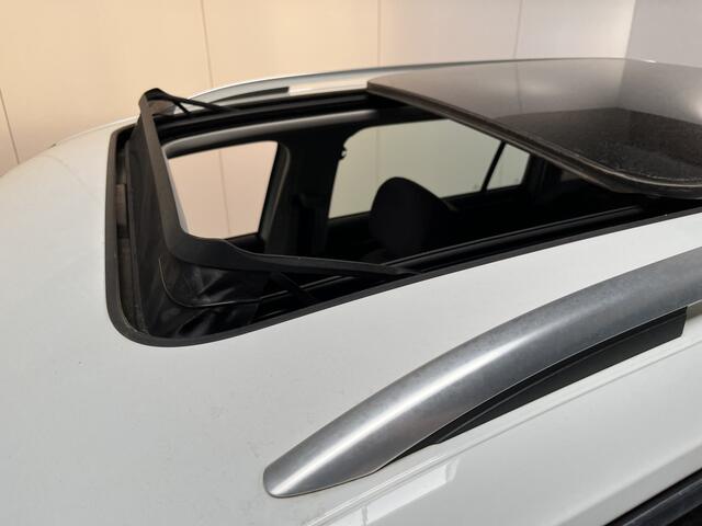 Volkswagen TIGUAN 1.4 TSI eHybrid Elegance / AUTOMAAT/ PANO/ TREKHAAK/ PARK.SENSOR.V+A/ CAMERA/ STUUR+STOELVERWARM./ APP-CONNECT/ ACC/ ELEK.ACHTERKLEP/ DIGITAL DASH/ NAVI/ DAB/ CLIMA/ IQ.LIGHT