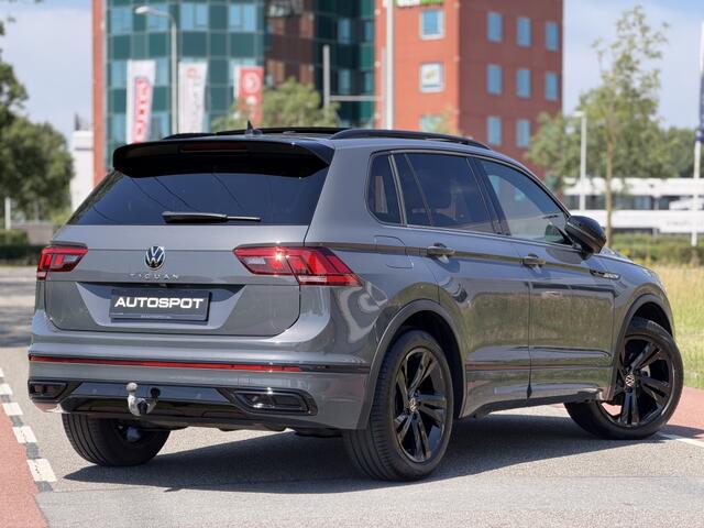 Volkswagen TIGUAN R-Line 1.5 TSI Pano IQ Light ACC Trekhaak