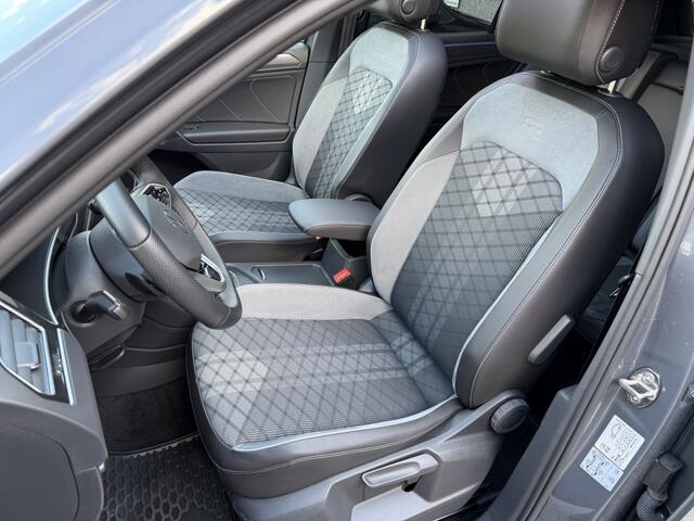 Volkswagen TIGUAN R-Line 1.5 TSI Pano IQ Light ACC Trekhaak