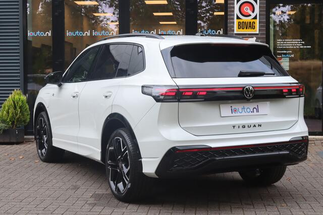 Volkswagen TIGUAN 1.5 eHybrid 272pk R-Line Black Style Pano/Leder/IQ.Light HD/360/Headup/HK/Keyless/ACC/DCC/Elek. stoelen/Dodehoek/20"/Trekhaak wegkl.