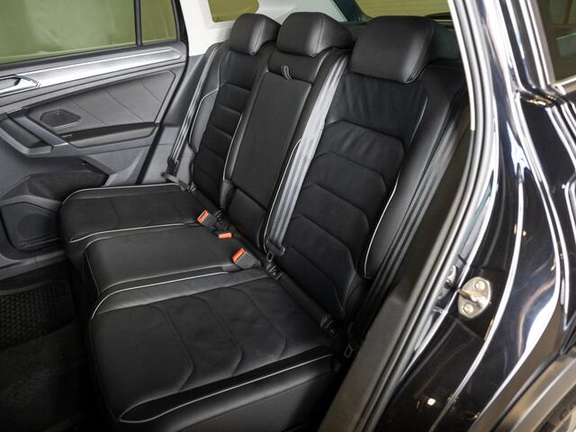 Volkswagen TIGUAN 1.4 TSI 4Motion R-Line / 150pk / NL Auto / Panorama dak / Trekhaak / Rondomzicht camera / Leder /