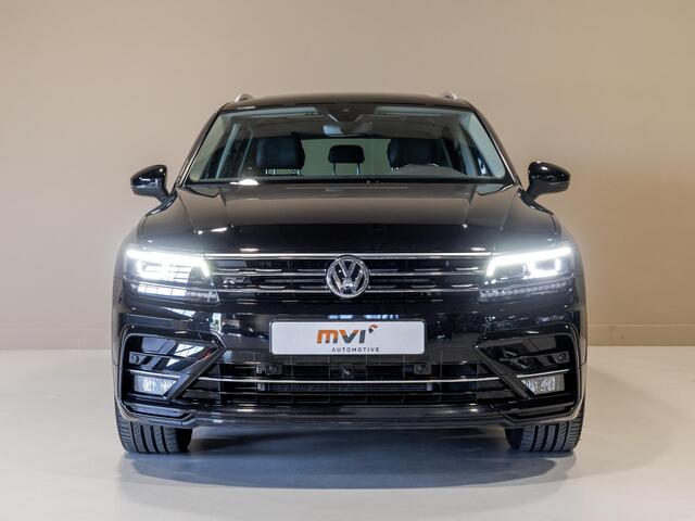 Volkswagen TIGUAN 1.4 TSI 4Motion R-Line / 150pk / NL Auto / Panorama dak / Trekhaak / Rondomzicht camera / Leder /