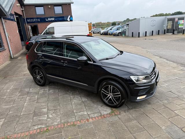 Volkswagen TIGUAN 2.0 TSI 180PK 4Motion Comfortline Automaat Navi | Cruise | PDC | Afn. Trekhaak
