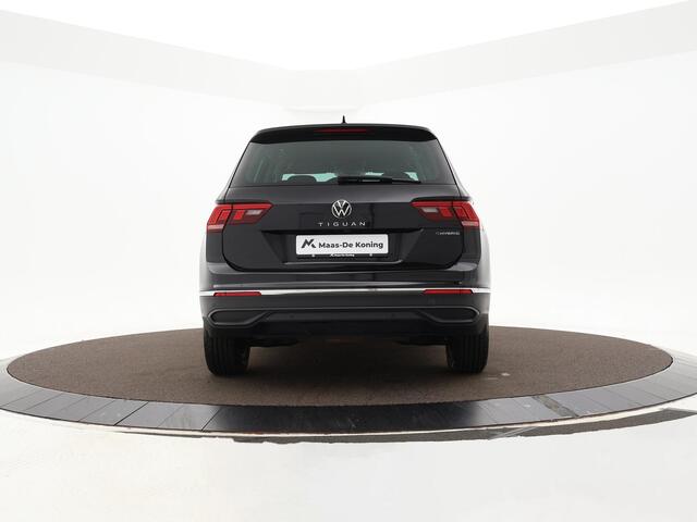 Volkswagen TIGUAN 1.4 TSI eHybrid 245pk DSG Life Business · Camera · Inklap. Trekhaak · Stuur- & Stoelverwarming · Apple/Android Car Play · Elek. Achterklep ·