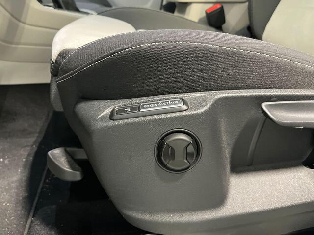 Volkswagen TIGUAN 1.4 TSI eHybrid 245pk DSG Life Business · Camera · Apple/Android Car Play · Wegklapbare Trekhaak · Stoelverwarming · Navigatie · P-Sensoren · 18'' Inch ·