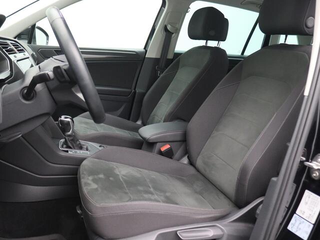 Volkswagen TIGUAN 1.5 TSI Elegance 150PK DSG Trekhaak, Keyless, Elektr. Achterklep, Matrix LED-verlichting, Achteruitrijcamera, 18" LM Velgen, Side Assist