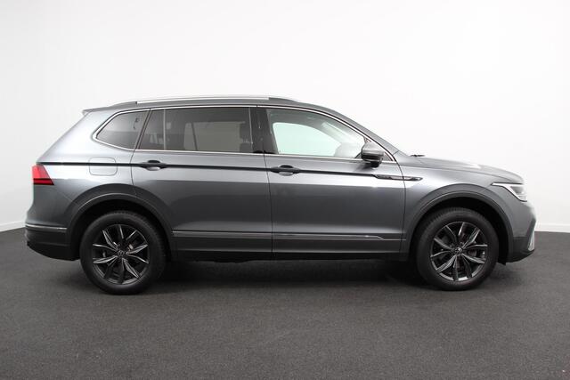 Volkswagen TIGUAN Allspace 1.5 TSI DSG Life 7p. Navigatie Adaptieve Cruise Control Camera Elektrische Achterklep Elektrische Trekhaak Climate control Apple Carplay/ Android Auto