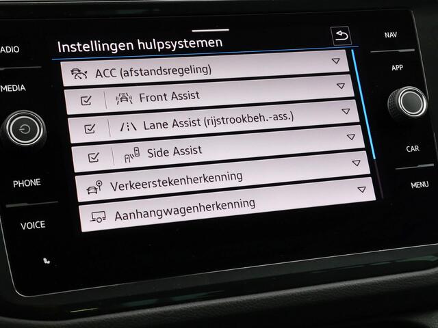 Volkswagen TIGUAN 1.4 TSI eHybrid 245pk DSG Life Business · Camera · Inklap. Trekhaak · Dodehoeksensor · ACC · Keyless · Elek. Achterklep · Apple/Android Car Play ·