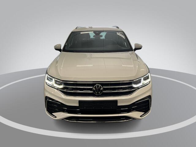 Volkswagen TIGUAN 1.4 TSI 245pk DSG eHybrid R-Line Business · Camera · Apple/Android Car Play · Navigatie · P-Sensoren · 19'' Inch ·