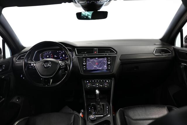 Volkswagen TIGUAN 2.0 TSI 4Motion Highline Business R | Schuif- kanteldak | Elektrische trekhaak | Memory