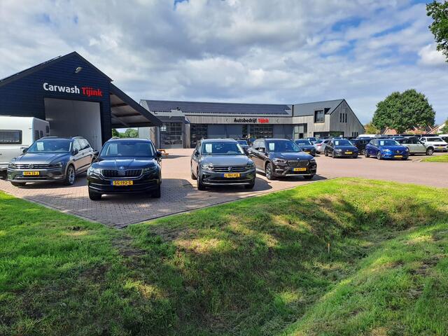 Volkswagen TIGUAN 1.4 TSI ACT Highline Business R-line | Pano | Leder | Stuur & stoelverwarming | Elek. achterklep | DCC | App-connect | ACC | 360 camera | Elek. bestuurdersstoel | HUD |