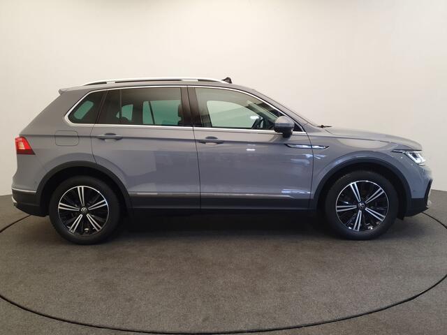 Volkswagen TIGUAN 1.5 TSI 150pk DSG/AUT Elegance Business+ Wegklapbare trekhaak, Camera, Matrix led