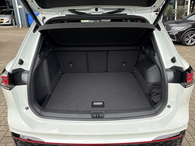 Volkswagen TIGUAN 1.5 TSI eHYBRID R-LINE BLACK-OPTIK TREKHAAK/360CAM/ELEK-KLEP/ACC/HUD/STOEL+STUURVERW