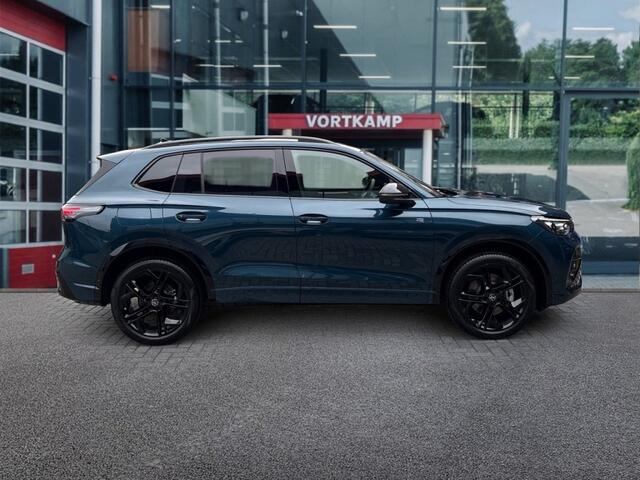 Volkswagen TIGUAN 1.5 TSI eHYBRID R-LINE TREKHAAK/360CAM/ELEK-KLEP/ACC/HUD/STOEL+STUURVERW