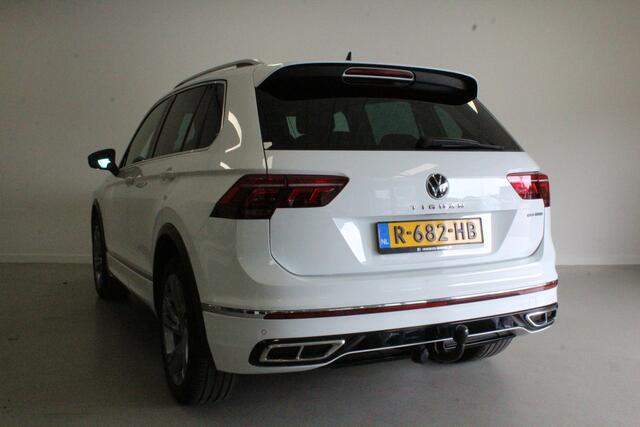 Volkswagen TIGUAN 1.4 TSI eHybrid R-Line Business+ | DAB-RADIO | SFEER | 19'LMV | CARPLAY | PDC-V/A | NAVIGATIE | SFEER | E-KLEP |
